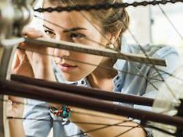 Rauf auf den Drahtesel: Ab in den Frühling: So wird das Fahrrad wieder fit