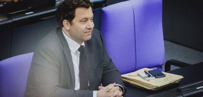 Iran-Krieg: Warum die hohen Spritpreise Finanzminister Klingbeil Geld kosten könnten