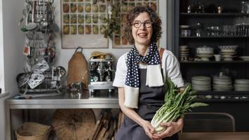 Diese Hamburger Köchin schrieb schon 40 Kochbücher – und macht Amateuren Mut