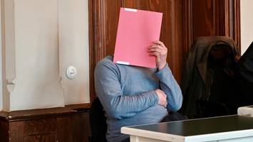 Mann blendet bei Bauernprotesten Polizei-Hubschrauber mit Laser – Haftstrafe