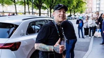 domino’s veranstaltet gewinnspiel mit montanablack – und keiner gewinnt