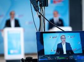 Daten aus 57 Demokratien: Können rechtsradikale Parteien durch Einbindung entzaubert werden?