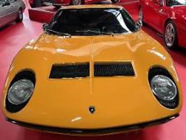 Gehen in die Geschichte ein: Als der Lamborghini Miura Ferrari auf die Hörner nahm