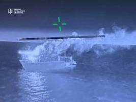 Slawjanin und Avantgarde: Ukraine greift russische Schiffe an Straße von Kertsch an