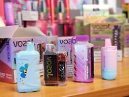 Zwei von fünf sind verboten: Illegaler Handel mit Vapes wird immer schlimmer