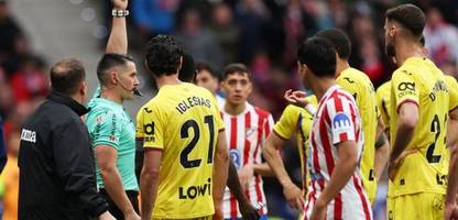 La Liga: Abqar fliegt für einen Griff in die Genitalien vom Platz