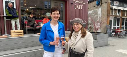 ich gehe mit einem lächeln: astrid grotz nimmt abschied vom vin café