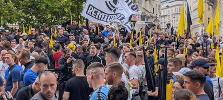 Tritt die Identitäre Bewegung bald als Partei bei Wahlen an?