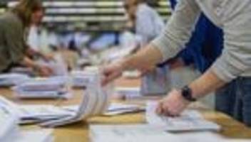 kommunalwahl in hessen: wahllokale in hessen geschlossen, auszählung der kommunalwahl beginnt