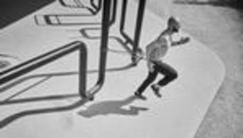 Unser Personal Trainer: Mit diesen Übungen wird Ihr Waschbrettbauch sichtbar