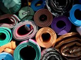 Aus der Schmoll-Ecke: Ab in den Krieg - aber nur gewaschen und mit Isomatte!