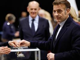 kommunalwahl in frankreich: rechte und sozialisten melden erfolge