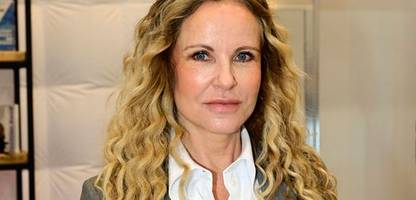 katja burkard: rtl-moderatorin verschiebt live-auftritte nach tod ihrer mutter