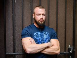 musikindustrie: wie einer der erfolgreichsten rapper deutschlands dubiose geschäfte macht