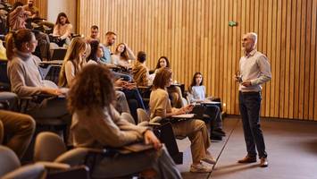 müssen beamte in die rentenversicherung? das spricht dagegen