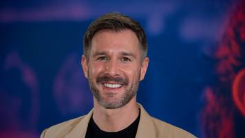 jochen schropp lässt die hüllen fallen: sogar frauke ludowig kriegt schnappatmung