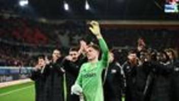 Fußball-Bundesliga: Ausfall nach Rettungstat mit verletzter Hand: Pause für Raab