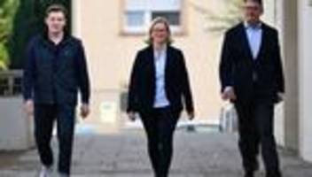 Kommunalwahl: Boris Rhein fieberte mit Sohn Bruno mit - Große Aufregung