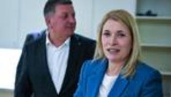 sanierungsfall: marode bahn: zugstreichungen in der diskussion