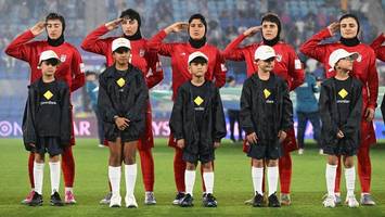 irans fußballerinnen gelten als „verräter“ – und kehren dennoch zurück