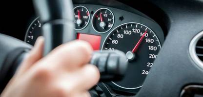 Benzin und Diesel: Wie viel bringt Sprit sparende Fahrweise?