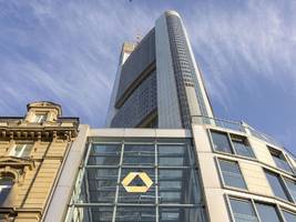 feindliche Übernahme: was das angebot der unicredit für die commerzbank bedeutet