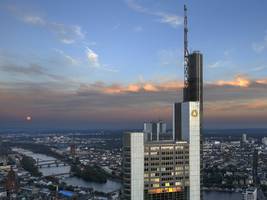 Finanzsektor: Unicredit legt offizielles Angebot für Commerzbank vor