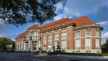Besucher diskutieren, wie das neue Museum am Rothenbaum gestaltet werden soll