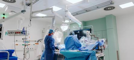 Uniklinik arbeitet mit Luft- und Raumfahrtunternehmen an neuem OP-Saal