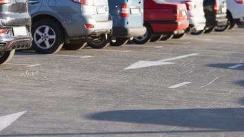 Supermarkt geht gegen deutsche Tagesausflügler vor: Nach zwei Stunden Parken hohe Gebühr