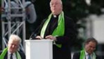 Katholische Kirche: Erzbischof Becker bittet um Entschuldigung