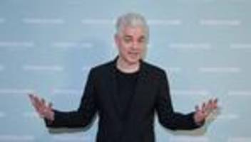 Preise: Bayerischer Kabarettpreis für Mittermeier und junge Talente