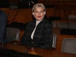 sie vermisst faire bewertung: melanie müller verzichtet auf revision im hitlergruß-prozess