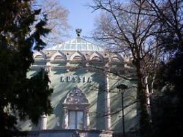 spionagedrehscheibe biennale?: russland ist wohl wieder salonfähig