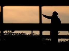 stopfen von haushaltslöchern: fast das ganze sondervermögen wird zweckentfremdet