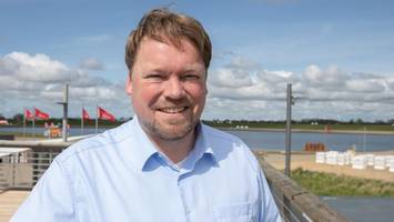Bürgermeister in Büsum übernimmt zusätzlich Posten als Tourismuschef
