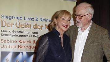 sabine kaack lockt mit siegfried lenz – und auch peter harry carstensen kommt