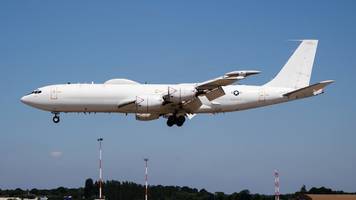 Ein weiteres „Weltuntergangsflugzeug“ in Fresno gesichtet