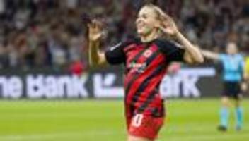 Fußball: Eintracht-Frauen gewinnen wichtiges Spiel um Platz drei