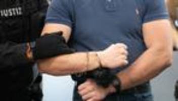 prozesse: prozess um antifa-ost: zeuge nimmt lieber beugehaft in kauf