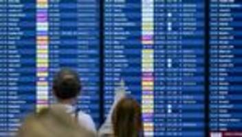 Tarifverhandlungen: Flugbetrieb am BER fällt wegen Warnstreiks ganztägig aus