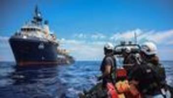Seenotrettung: Sea-Watch 5 ruft Notstand aus und steuert trotz Verbot Sizilien an