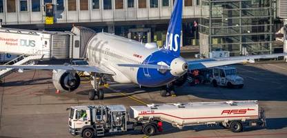 SAS: Scandinavian Airlines streicht im April wohl 1000 Flüge wegen hoher Spritpreise