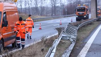 a25: fahrstreifen richtung hamburg wird nach unfall zeitweise gesperrt