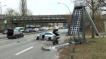 Illegales Rennen mit Tempo 100? „Nur Glück, dass Frau nicht gestorben ist“