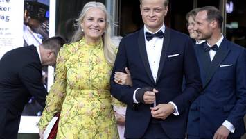 staatsanwalt über mette-marits sohn marius: „er nimmt sich, was er will“