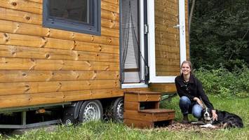 zuwachs in der familie der tiny houses am elbe-lübeck-kanal: joy ist neu!