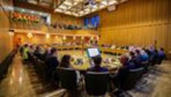 Bürgerdialog: Kritik bei Informations-Abend zu Castor-Lagerung in Ahaus