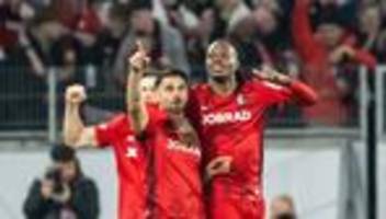 Europa League: 5:1 mit Rekordtorschütze: Freiburg erstmals im Viertelfinale