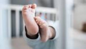 Familien: Studie: 57 Prozent der Sächsinnen planen fest mit Kindern